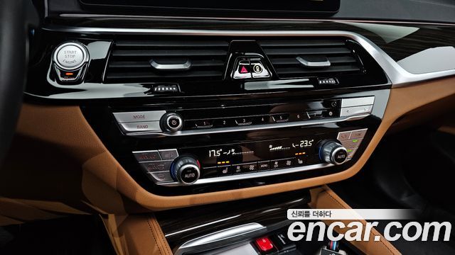 BMW 5-Series 520i M Sport