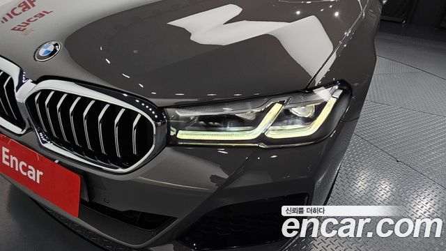 BMW 5-Series 520i M Sport