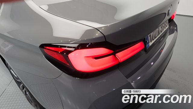 BMW 5-Series 520i M Sport