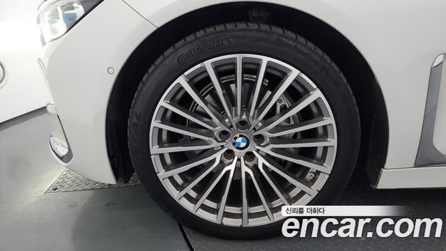 BMW 7-Series 730d xDrive Design Pure Excellence