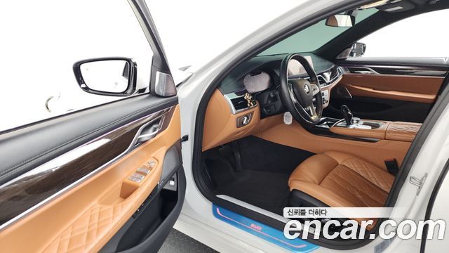BMW 7-Series 730d xDrive Design Pure Excellence