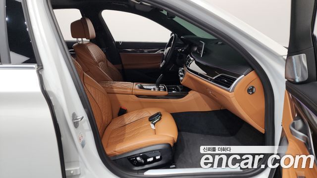 BMW 7-Series 730d xDrive Design Pure Excellence