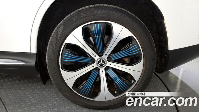 Mercedes-Benz EQC EQC400 4MATIC