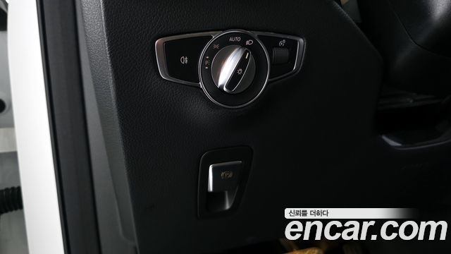 Mercedes-Benz EQC EQC400 4MATIC