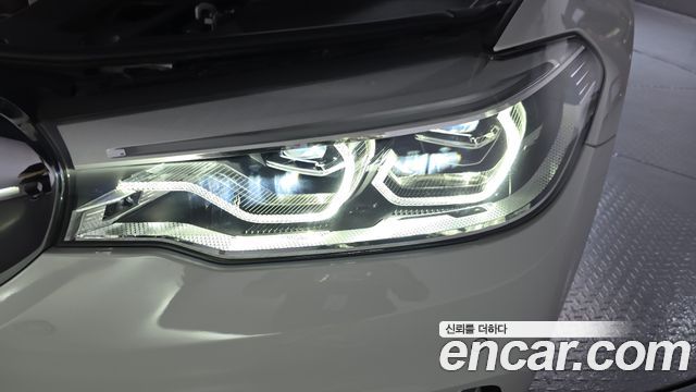 BMW 5-Series 530i Luxury Plus