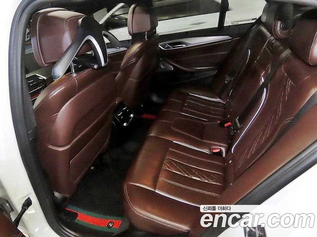 BMW 5-Series M550d xDrive