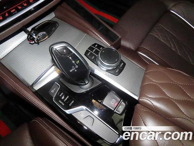 BMW 5-Series M550d xDrive