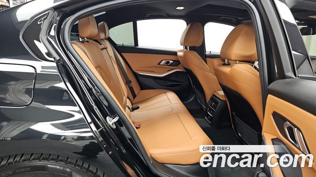BMW 3-Series 320i M Sport