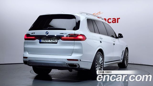 BMW X7 xDrive 40i Design Pure Excellence 7-Seater