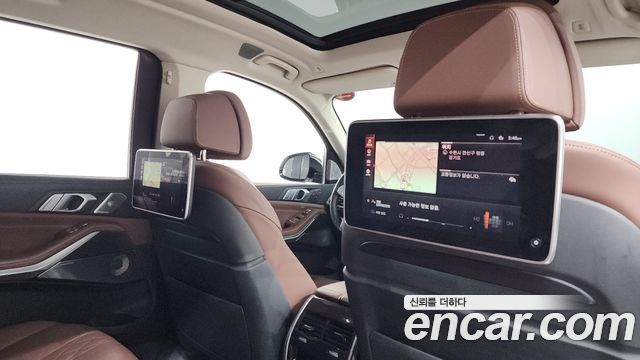 BMW X7 xDrive 40i Design Pure Excellence 7-Seater