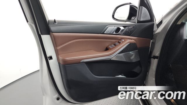 BMW X7 xDrive 40i Design Pure Excellence 7-Seater
