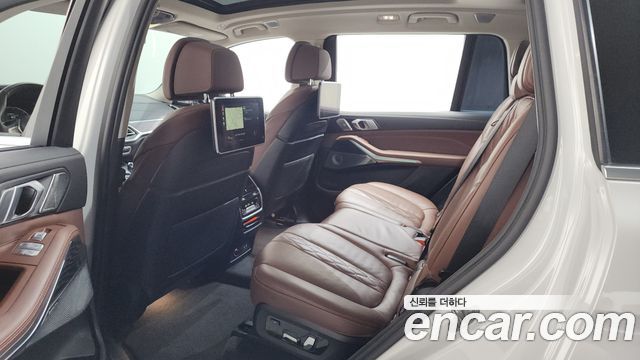 BMW X7 xDrive 40i Design Pure Excellence 7-Seater