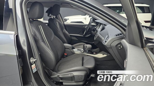 BMW 1-Series 118d Joy
