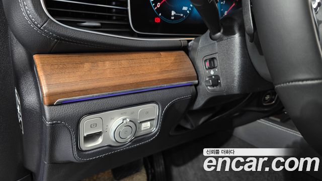 Mercedes-Benz GLE-Class GLE450 4MATIC