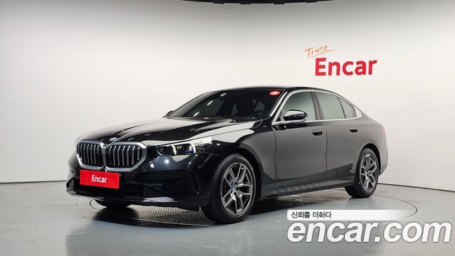BMW 5-Series 520i