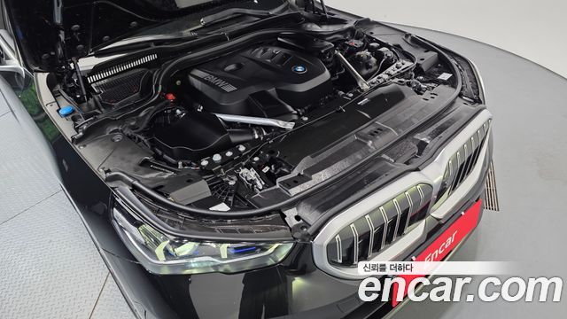 BMW 5-Series 520i
