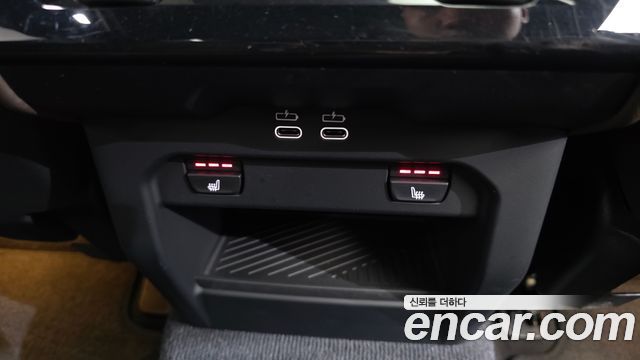 BMW 5-Series 520i