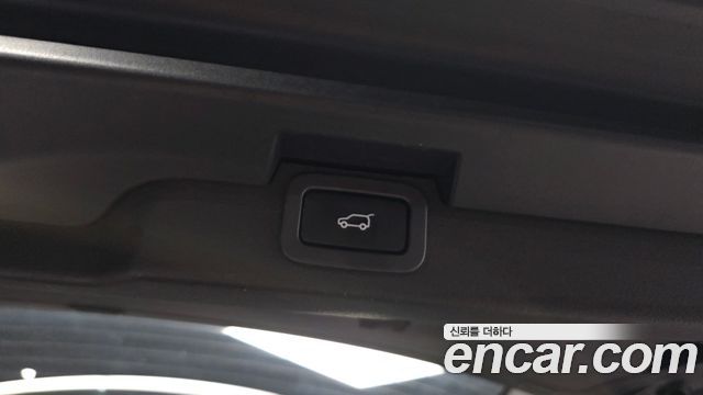 Land Rover Discovery 3.0 TD6 HSE