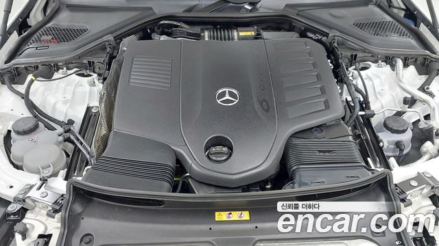 Mercedes-Benz E-Class E450 4MATIC Exclusive