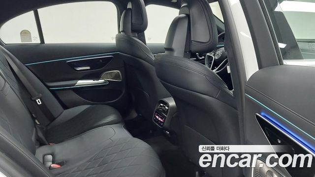 Mercedes-Benz E-Class E450 4MATIC Exclusive