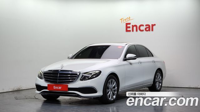 Mercedes-Benz E-Class E220d Exclusive