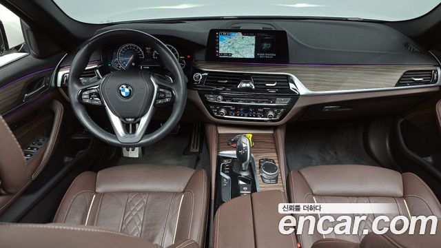 BMW 5-Series 530i xDrive M Sport Package Plus