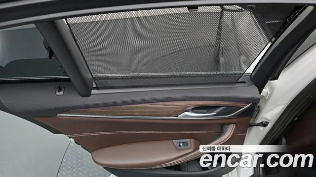 BMW 5-Series 530i xDrive M Sport Package Plus
