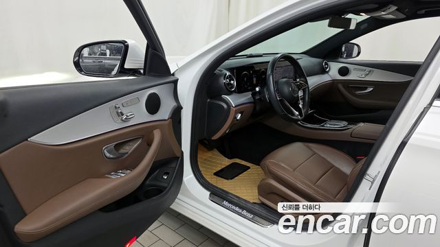 Mercedes-Benz E-Class E250 Avantgarde