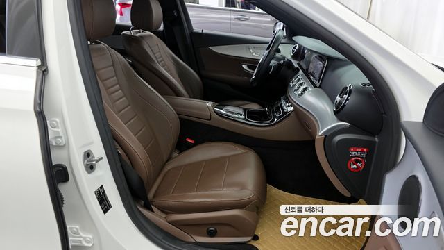 Mercedes-Benz E-Class E250 Avantgarde