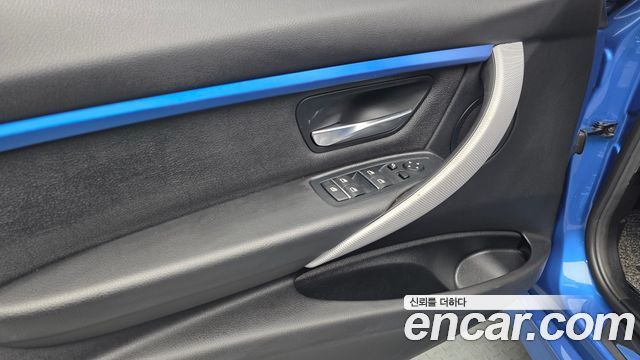 BMW 3-Series 320i M Sport