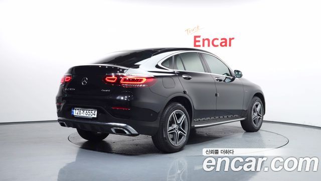 Mercedes-Benz GLC-Class GLC300e 4MATIC Coupe