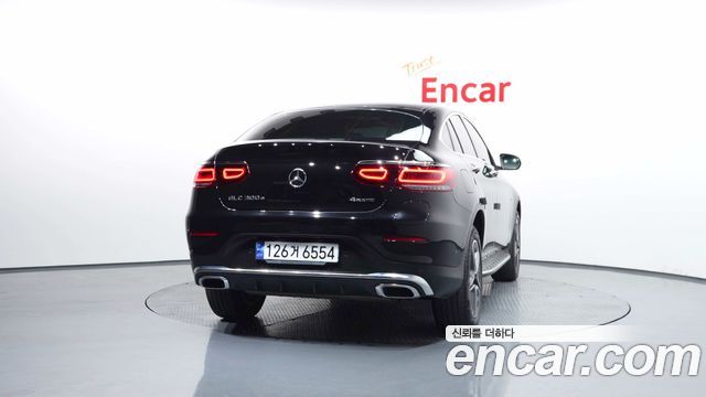 Mercedes-Benz GLC-Class GLC300e 4MATIC Coupe