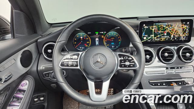 Mercedes-Benz GLC-Class GLC300e 4MATIC Coupe