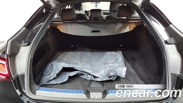 Mercedes-Benz GLC-Class GLC300e 4MATIC Coupe