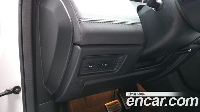 Land Rover Discovery Sport 2.0 TD4 SE