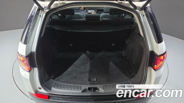 Land Rover Discovery Sport 2.0 TD4 SE