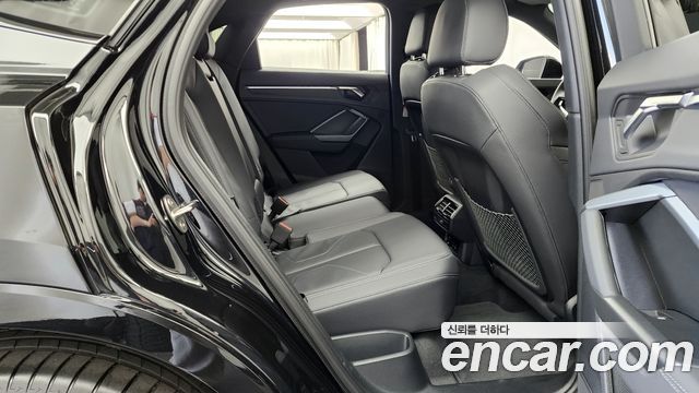 Audi Q3 40 TFSI Quattro Premium Sport Back