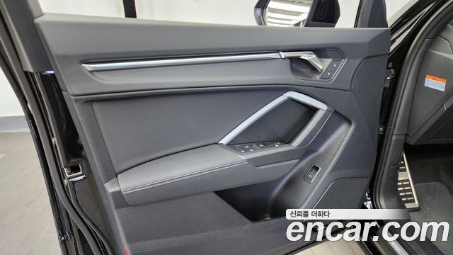 Audi Q3 40 TFSI Quattro Premium Sport Back