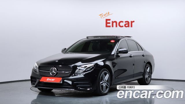 Mercedes-Benz E-Class E300 4MATIC AMG Line