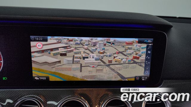 Mercedes-Benz E-Class E300 4MATIC AMG Line