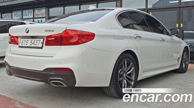 BMW 5-Series 530i M Sport Package