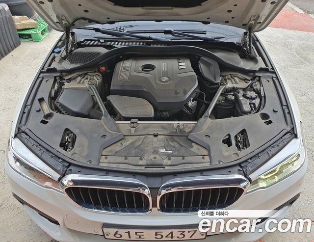 BMW 5-Series 530i M Sport Package