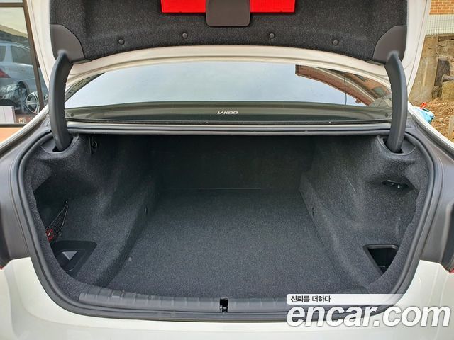 BMW 5-Series 530i M Sport Package