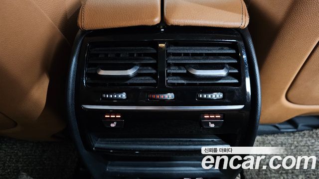 BMW 5-Series 520i Luxury