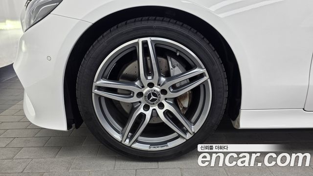 Mercedes-Benz E-Class E220d Cabriolet