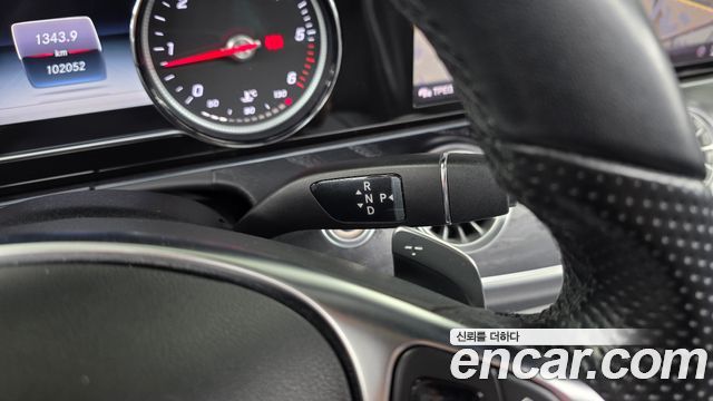 Mercedes-Benz E-Class E220d Cabriolet