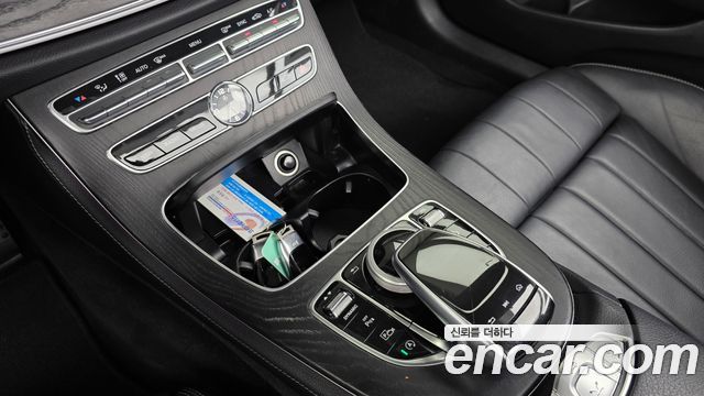 Mercedes-Benz E-Class E220d Cabriolet
