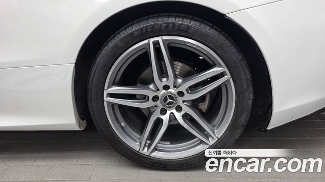 Mercedes-Benz E-Class E220d Cabriolet