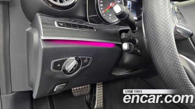 Mercedes-Benz E-Class E220d Cabriolet