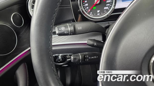 Mercedes-Benz E-Class E220d Cabriolet